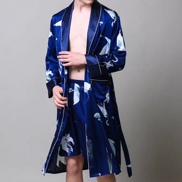 Silky Blue Bird Print Robe and Short Pajama Set - Picture 1 of 5